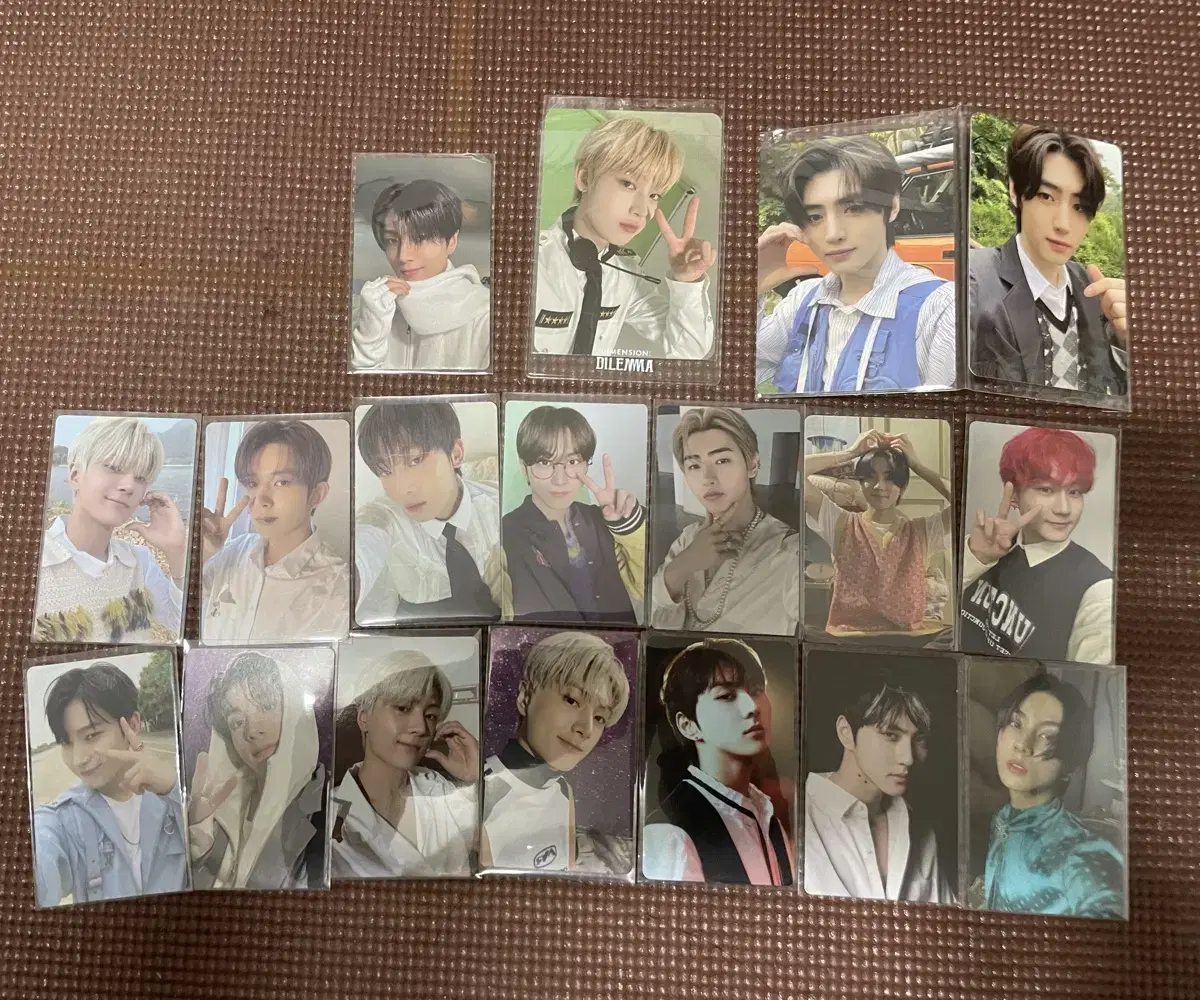 Enhypen photocard in bulk