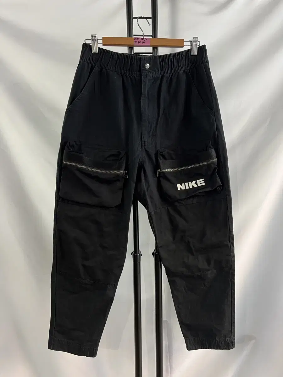 [Authentic/L] Nike Swoosh Citymade Black Jogger Pants/Pants