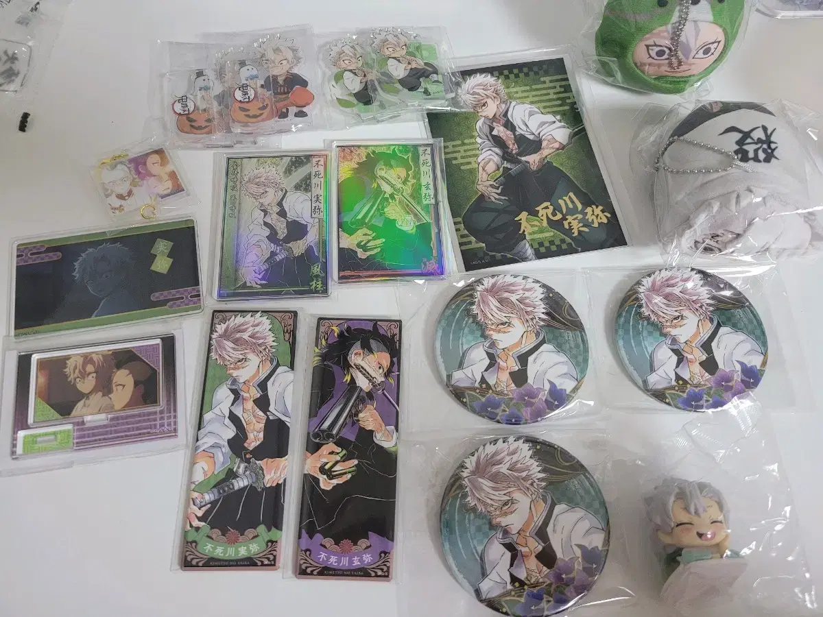 Demon Slayer Shinazugawa Sanemi,Genya Goods in Bulk