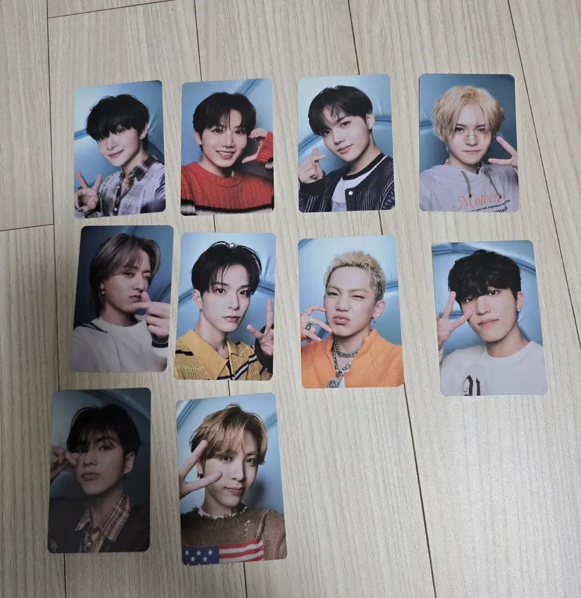 Treasure Crocs Photocard