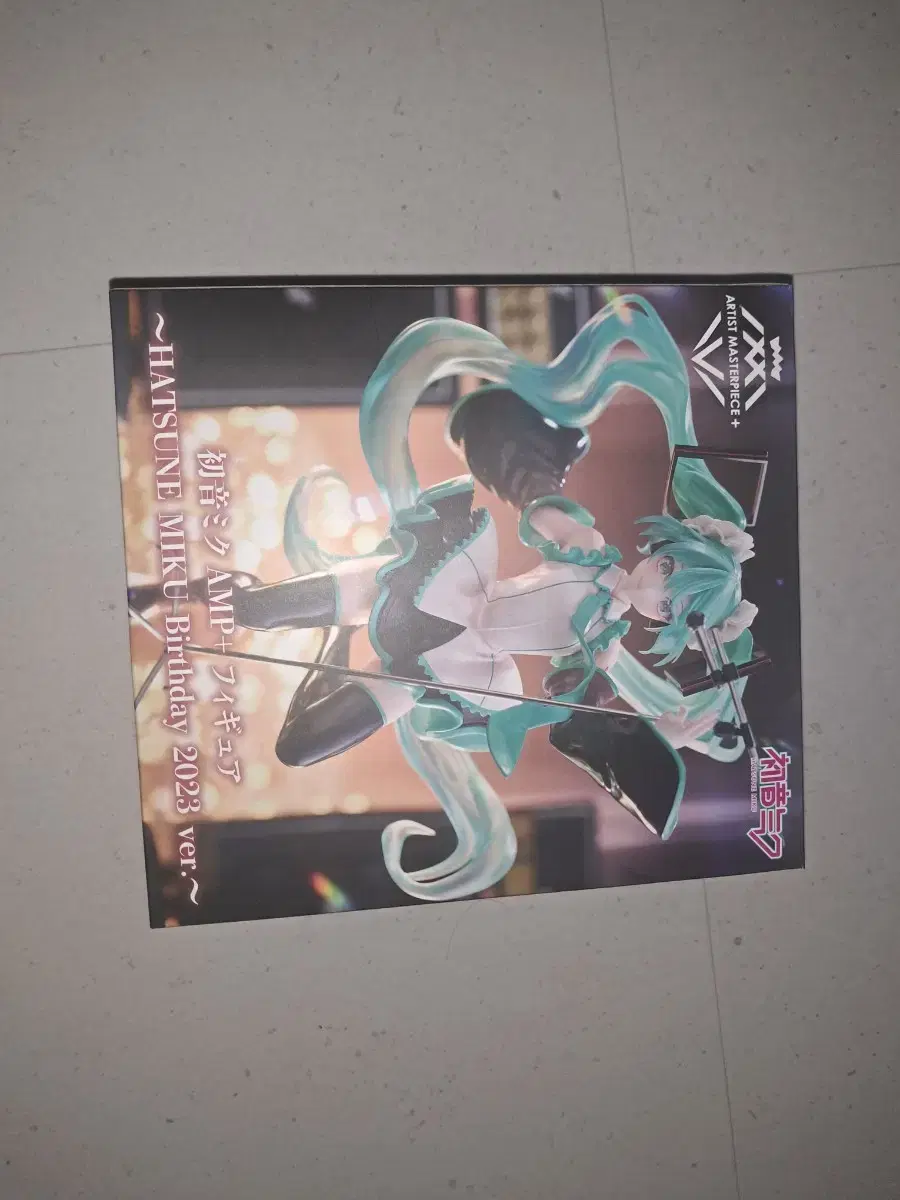 Hatsune Miku 2023 birthday figure feeding Quick sale for sale. Until November 28th