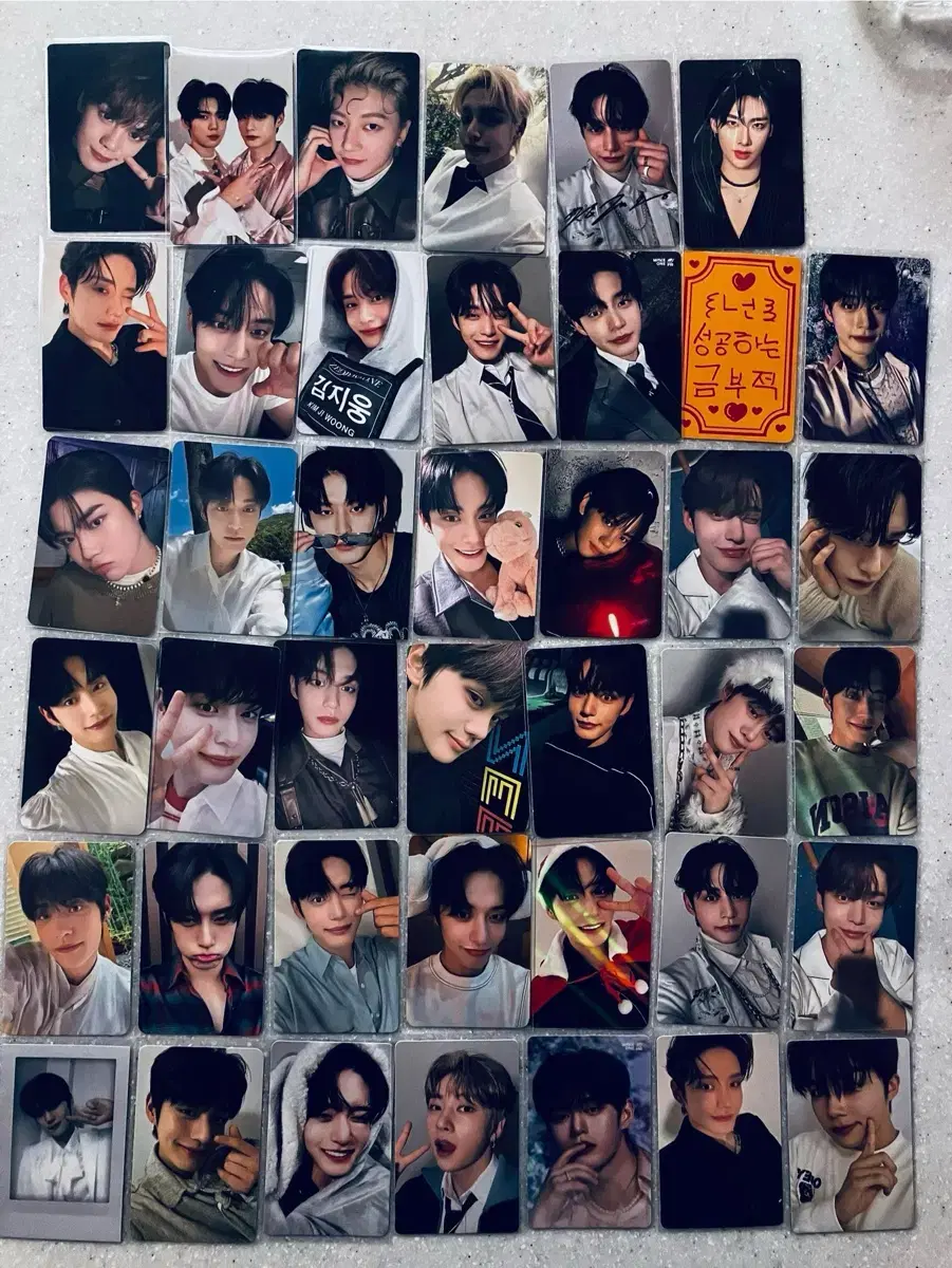 ZB1 photocards for sale, cheap!