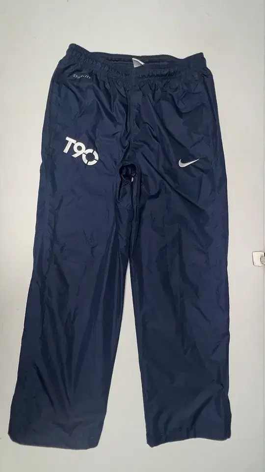 6998 Nike [Gaeul] Men's Sweatpants Size M