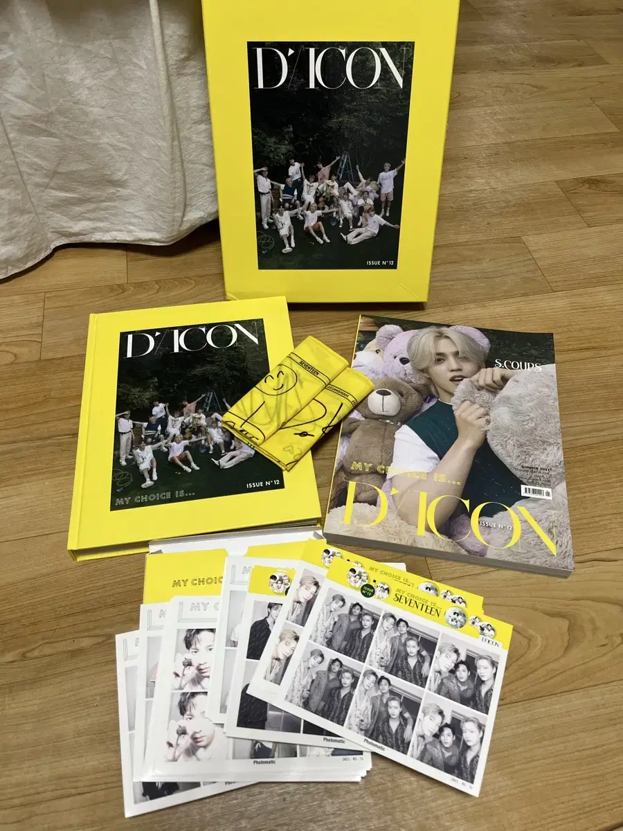 Dikon seventeen magazine, photobook (individual sales inquiriesX)