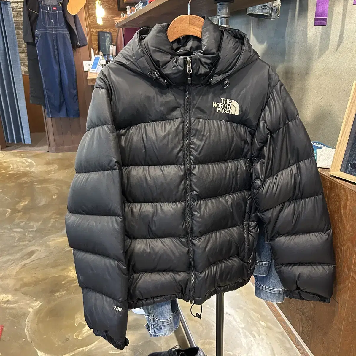 M) The North Face Nupsi2 700 Black Goose Down Goose Feather Padding