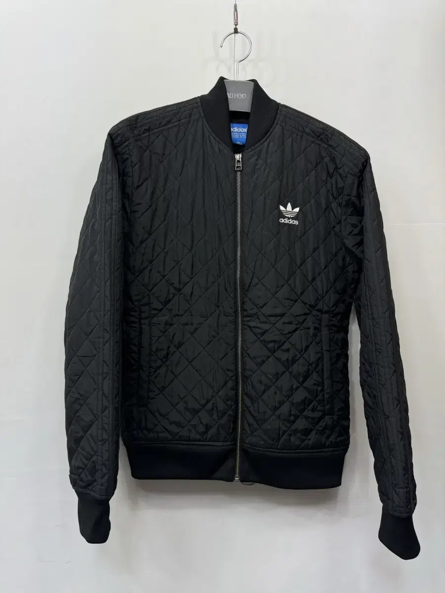 90) Adidas Quilted Jacket