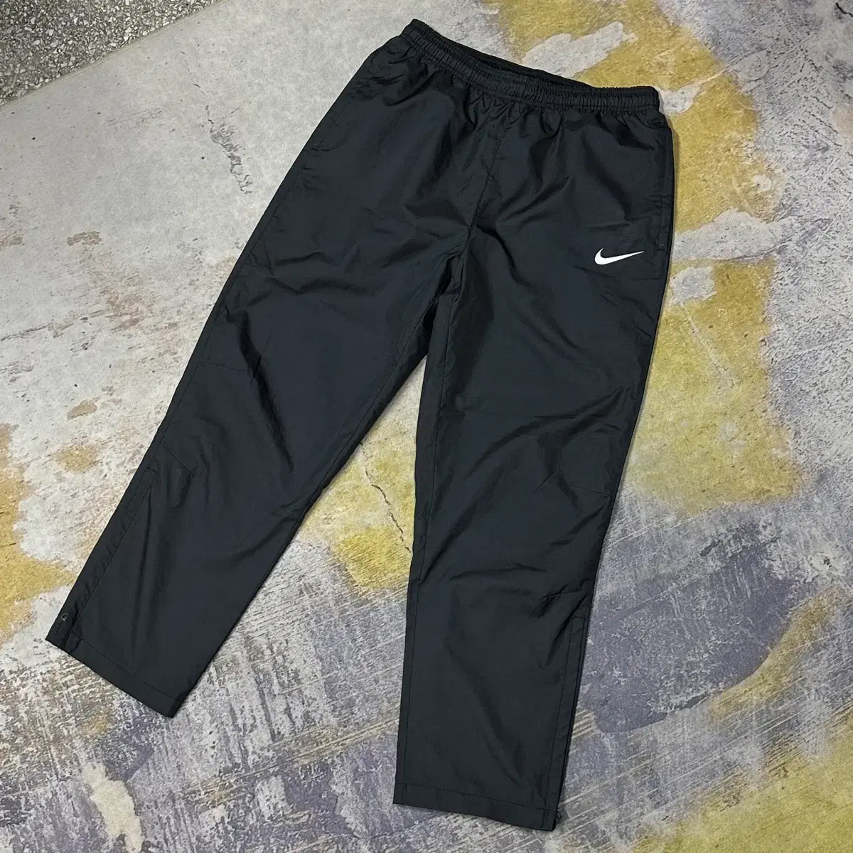 Nike Swoosh Track Pants