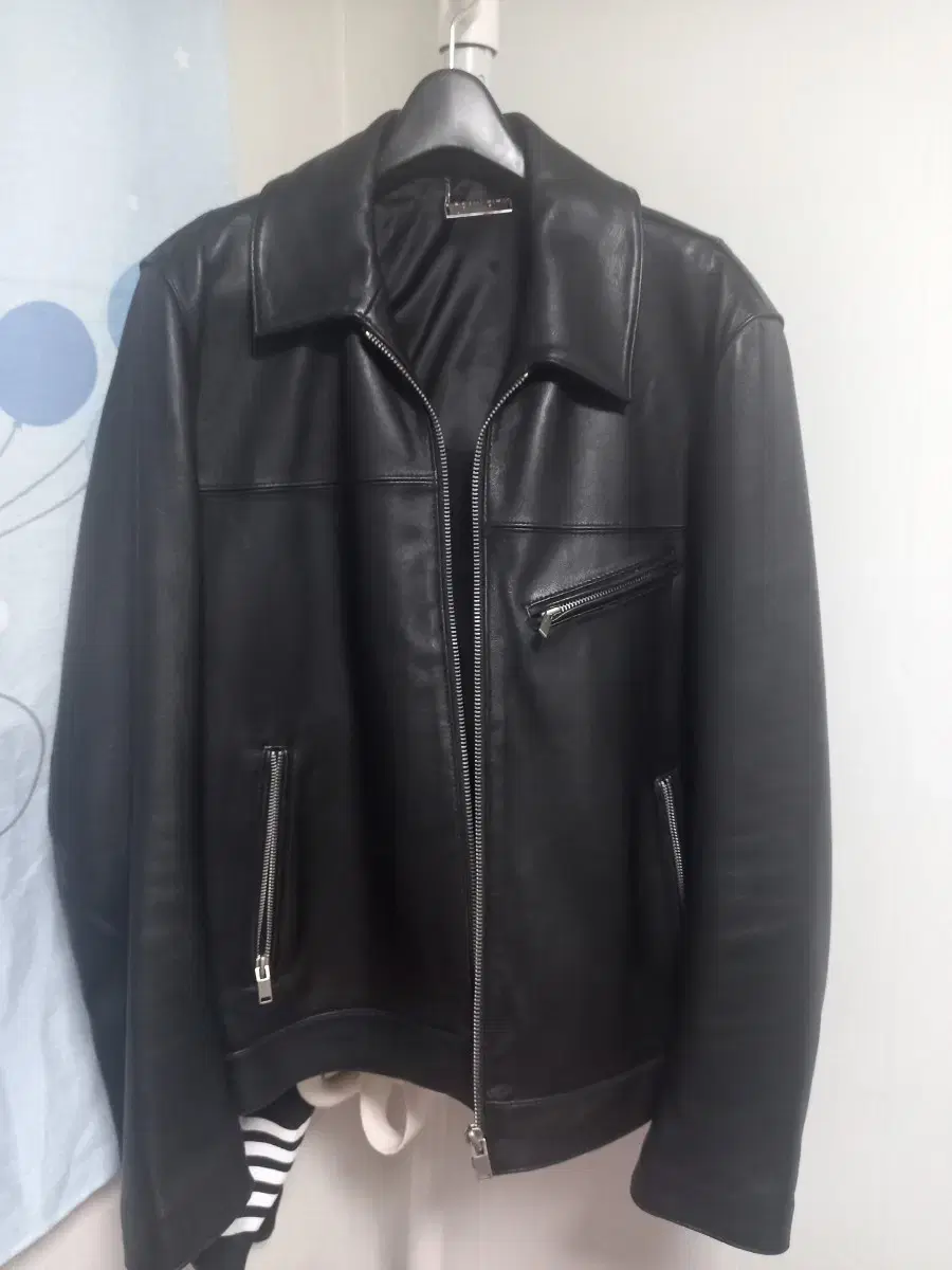 Sell leather jackets (genuine sheepskin)