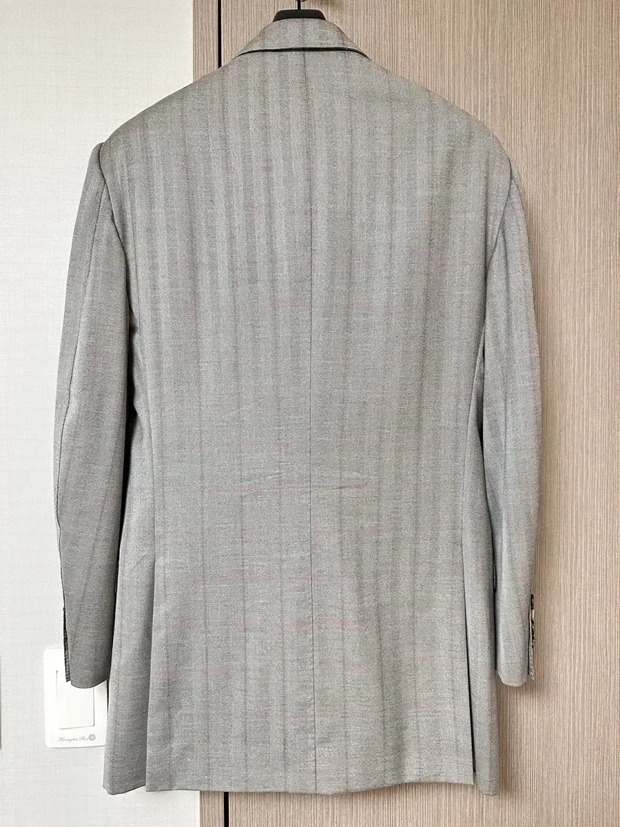 Ermenegildo Zegna couture line cashmere and silk jacket for sale.