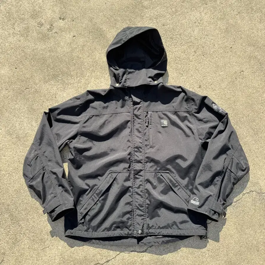 Old Carhartt poly shell jacket