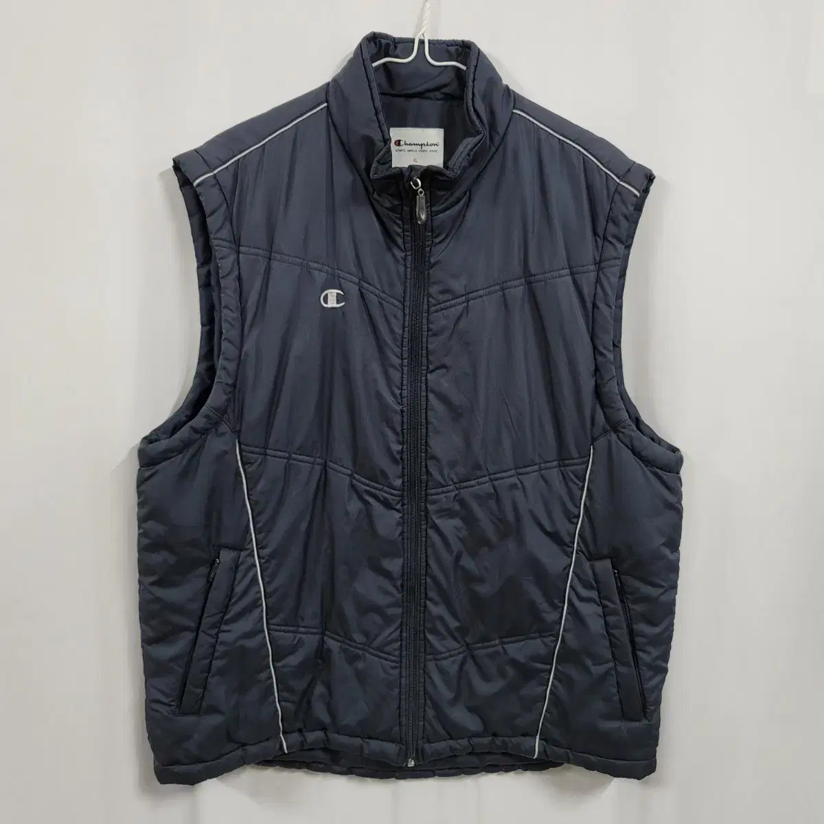 Champion Lightweight Padded Vest/Men(105)/J3179