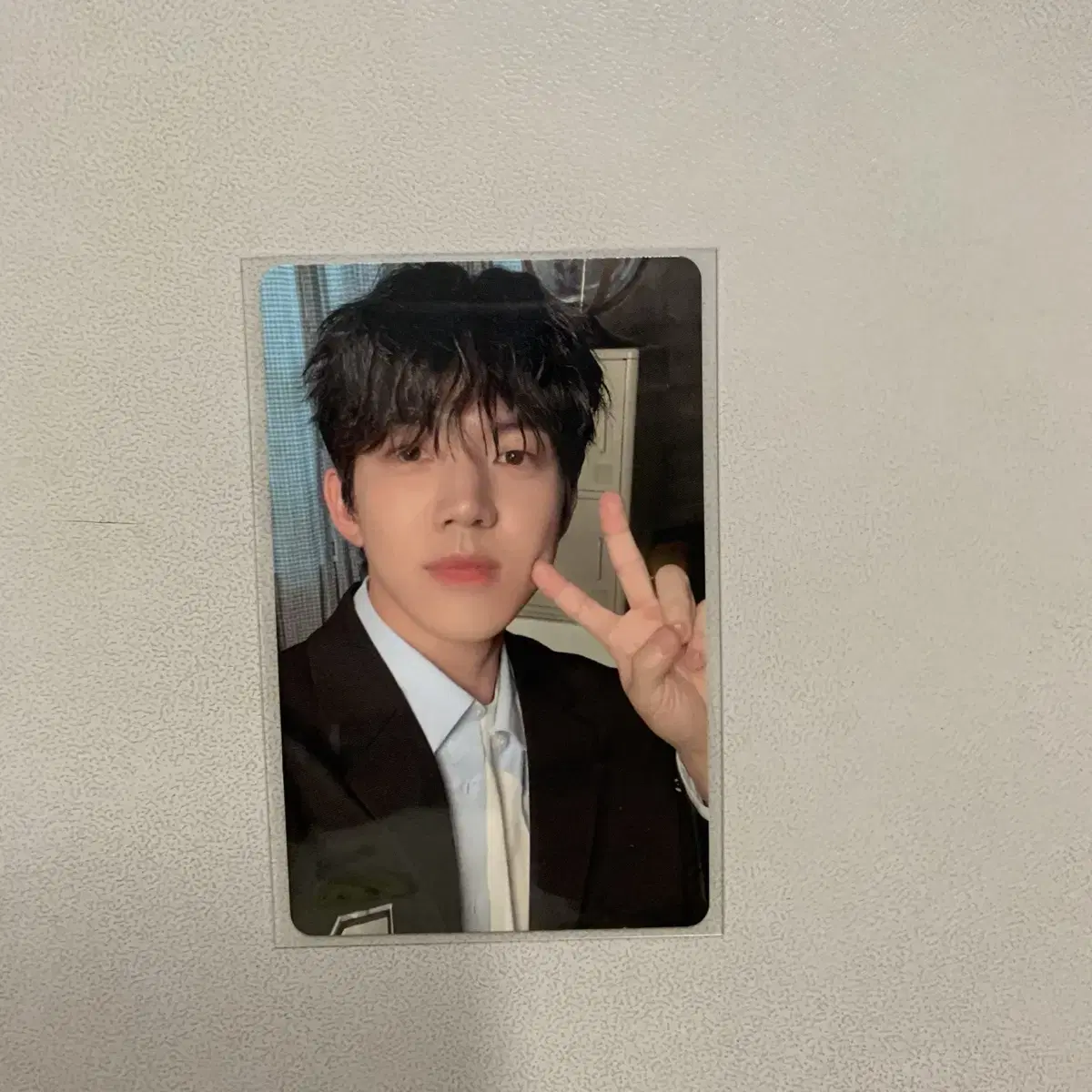 Day 6 Denimals pop up Over 40,000 won online photocard Ballcock V Doeun Yoon