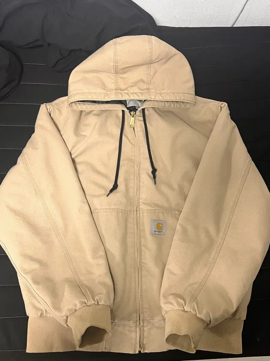 I'm selling my Calhart WIP Detroit jacket.