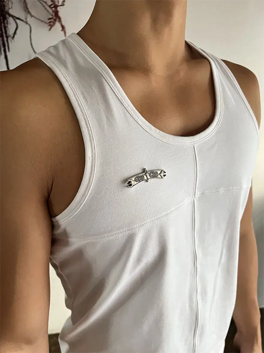 Thug Club Tank top/white/1 floatyclubnashVintageSanGear