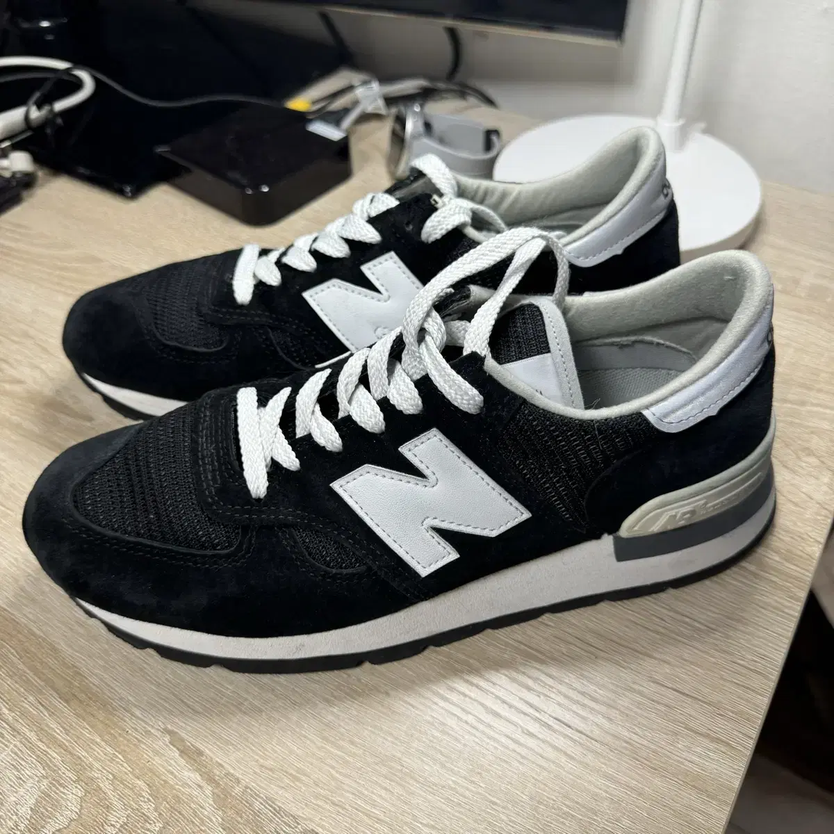 뉴발란스 990 Made In USA 블랙 260