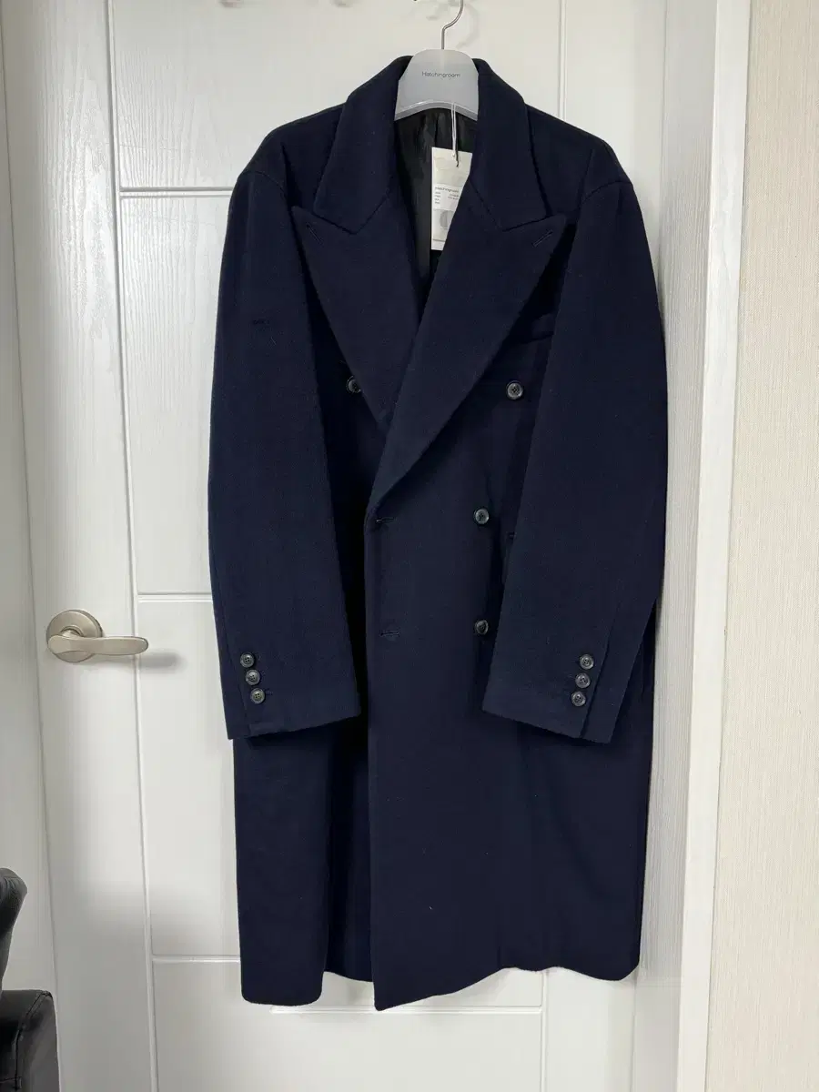 Hatching Room bloo Navy overcoat new in box, size 3