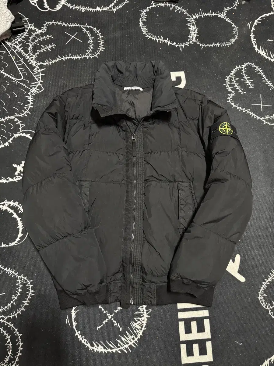 Stone Island Crinkle Labs Non-Hooded Black 19FW Size L