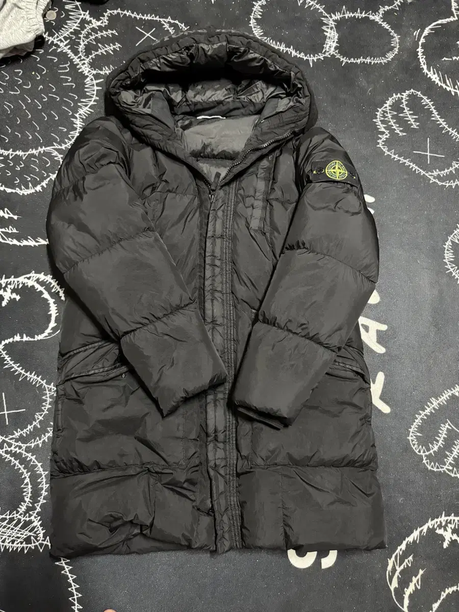 Stone Island Crinkle Wrap Long Puffer 19FW Size M Black