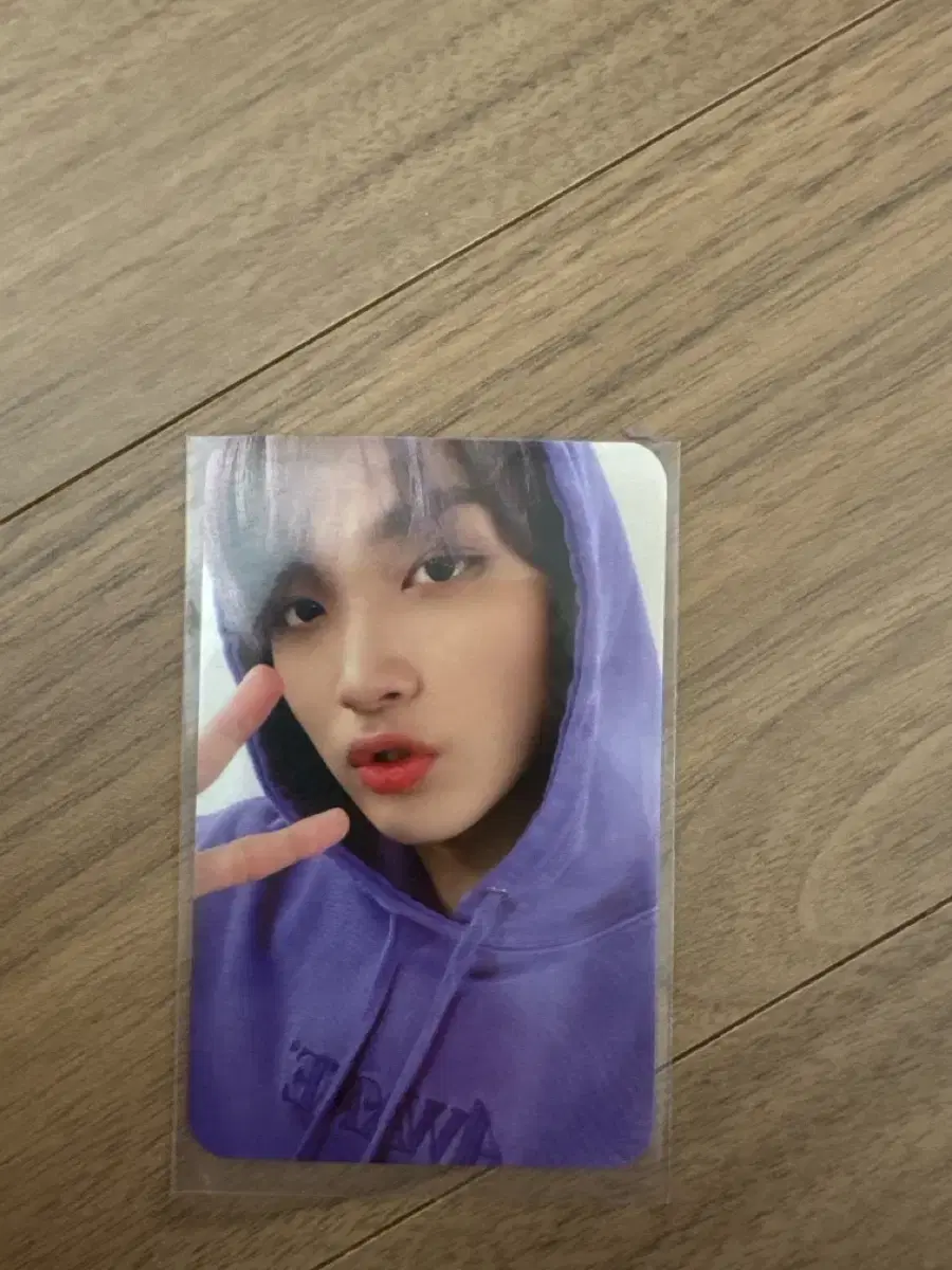 Hood haechan photocard Seasons Greetings Photopack