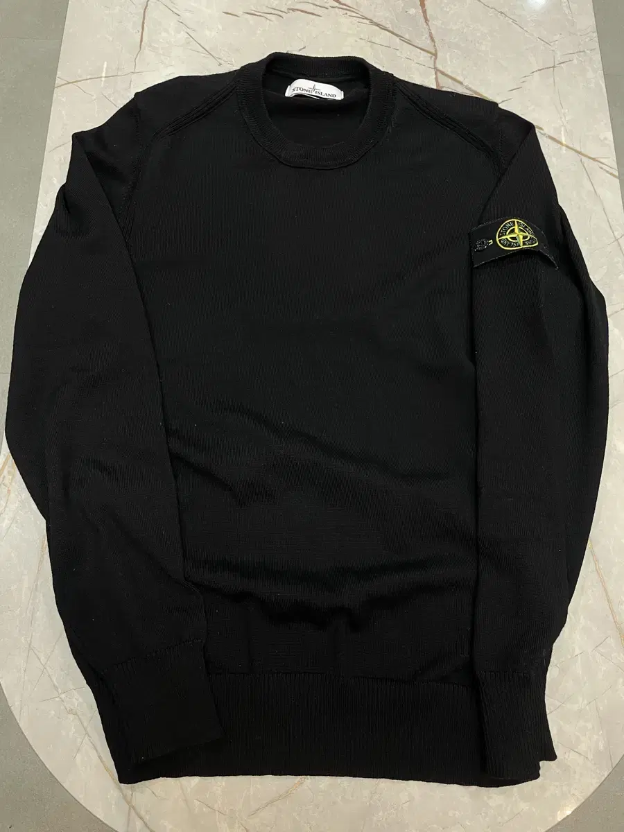 [Genuine/M] Stone Island Knit