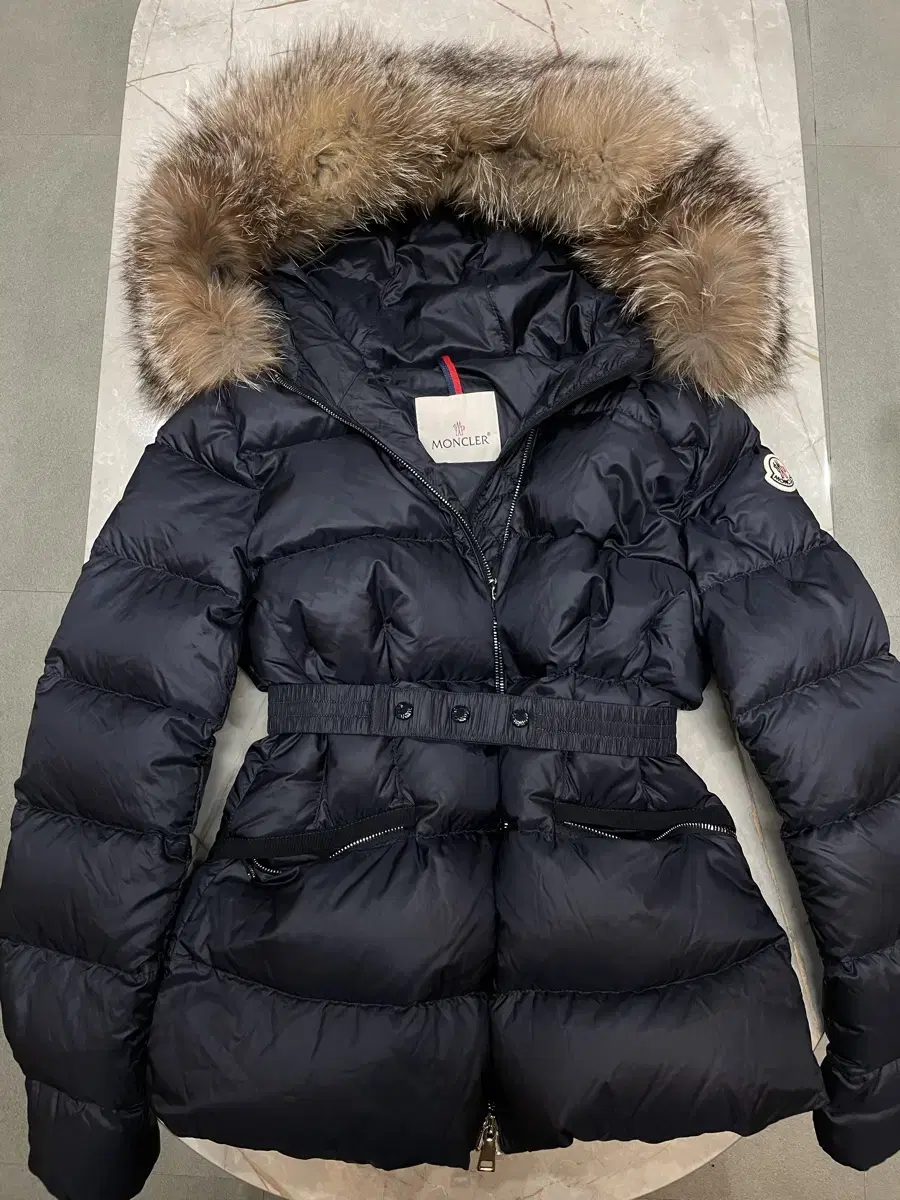 [Genuine] Moncler Bowed Padding