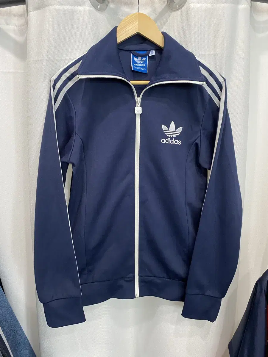 [S~M recommended/golden size] Adidas Europa Tracktop Jersey Navy