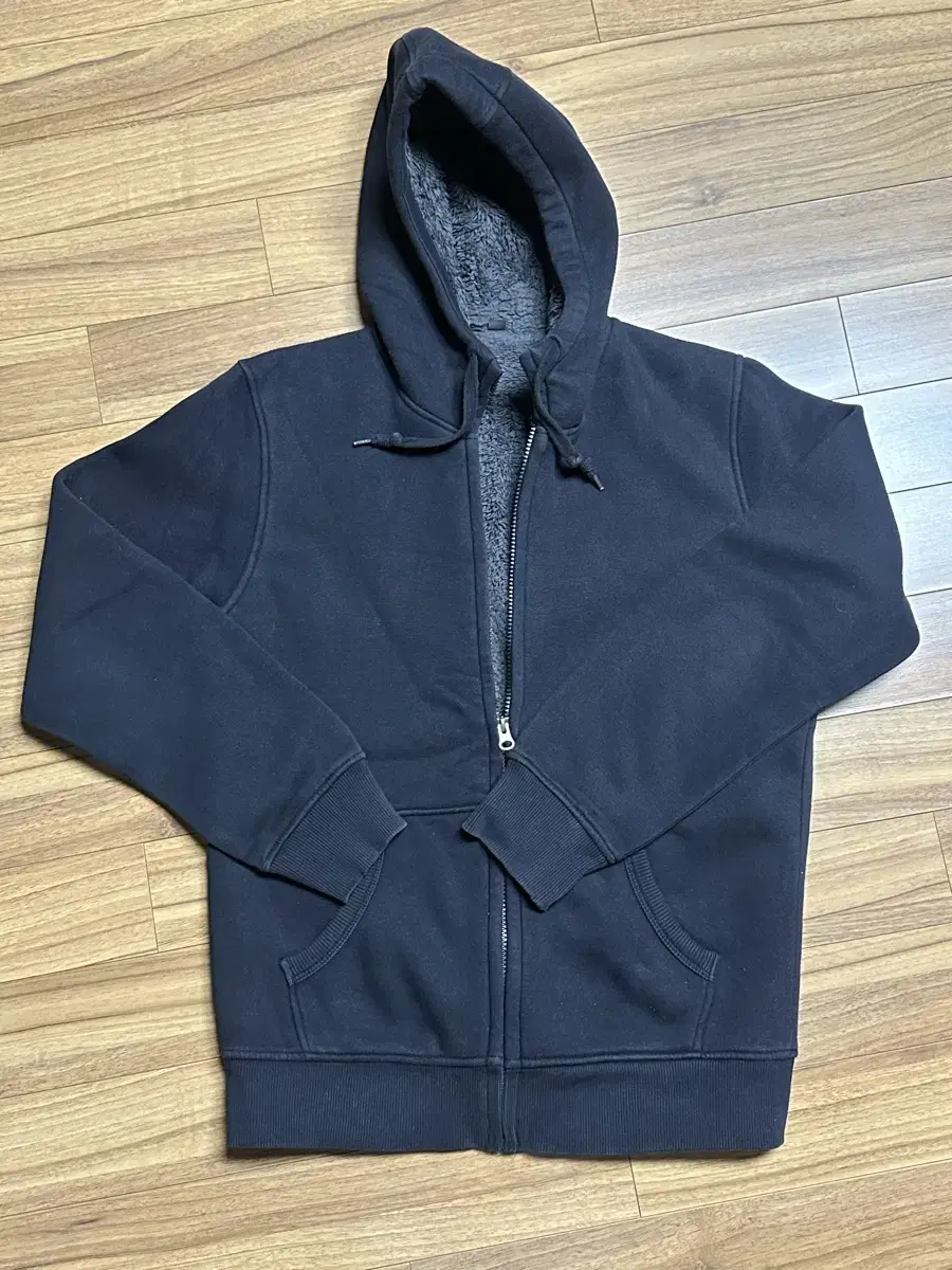 UNIQLO Brushed hooded zip-up