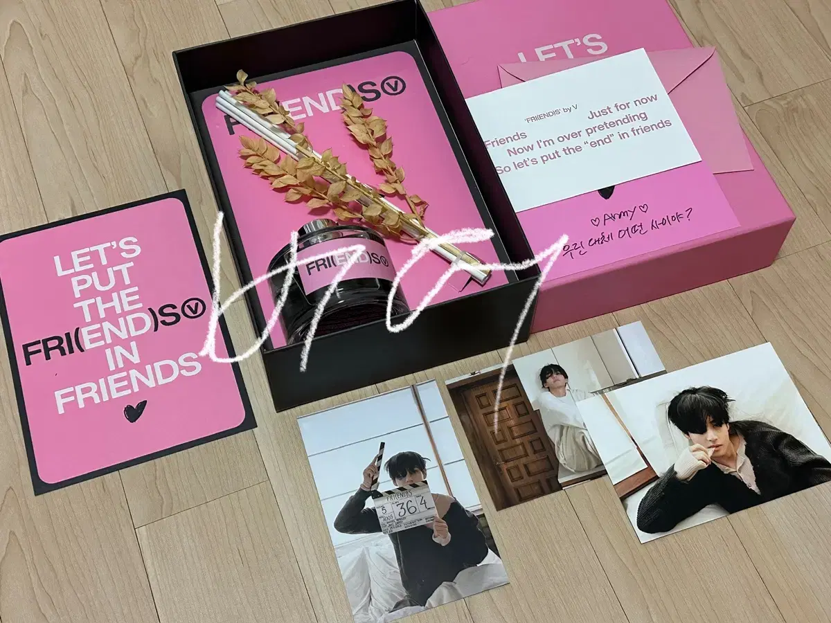 BTS V v pop up Friends Reverse Jo Diffuser photocard wts Sells