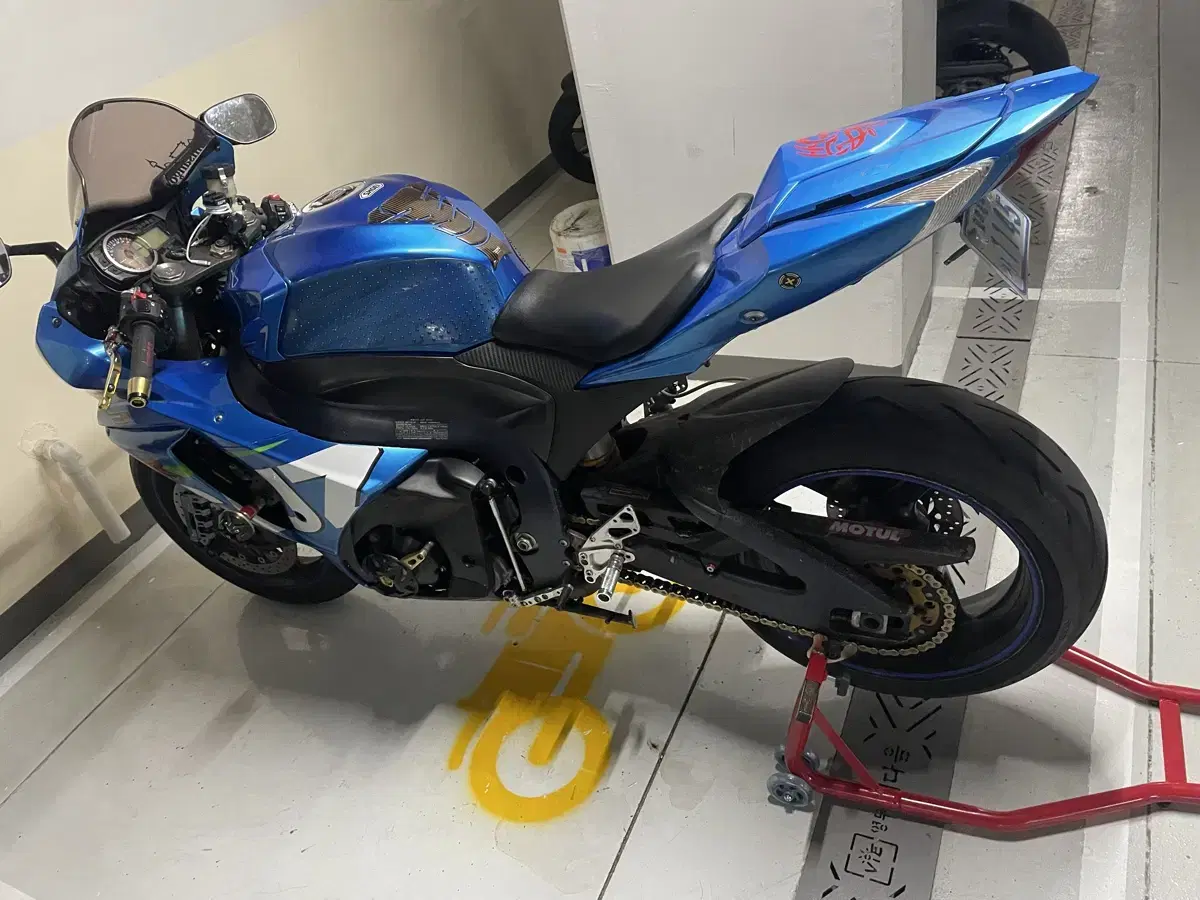 2010 GSX R1000