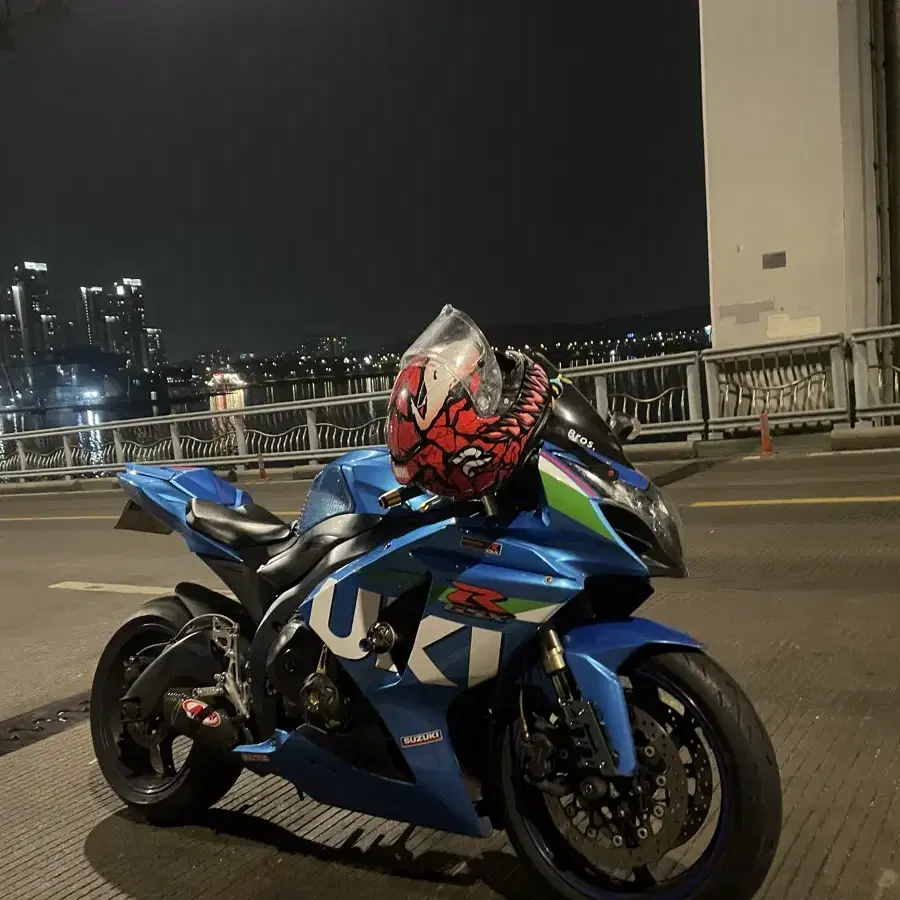 2010 GSX R1000