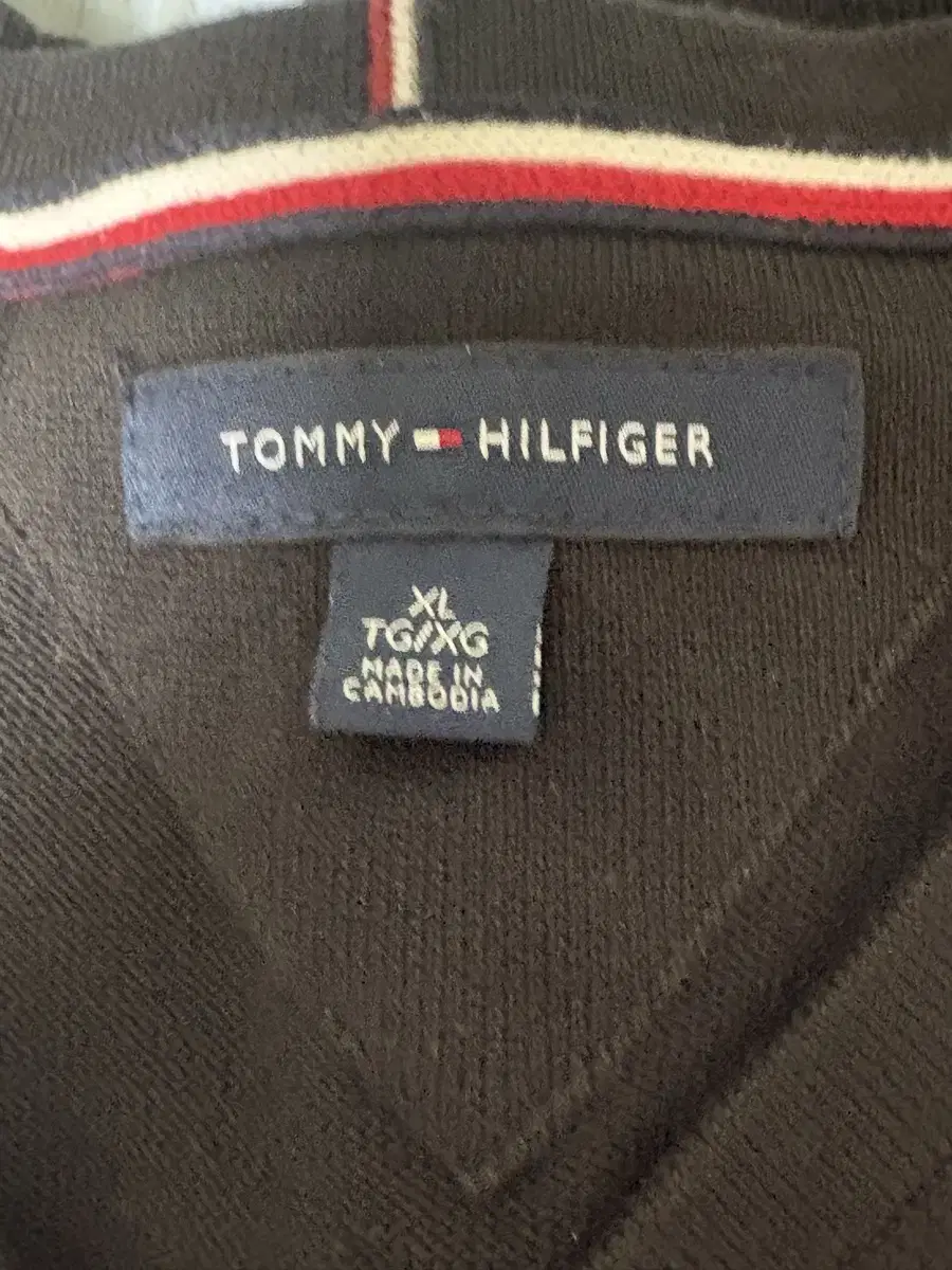 Tommy Hilfiger V-neck Xl