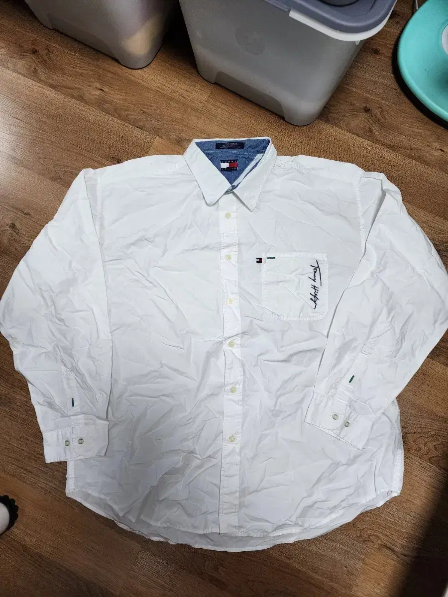 TAKPO)Tommy Jins Logo White Shirt XXL 2XL