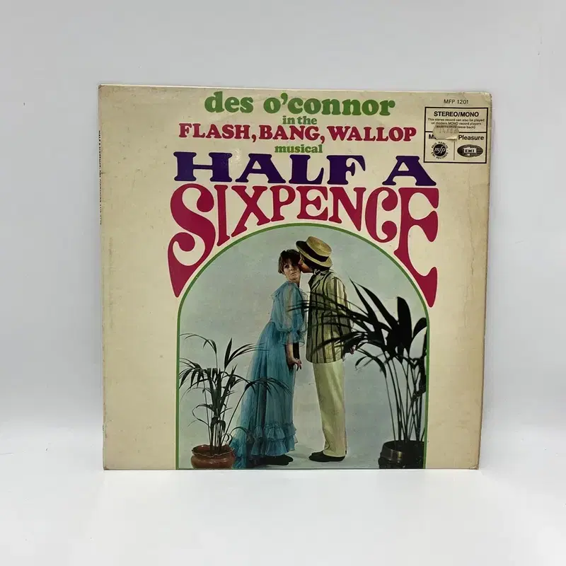 HALF A SIXPENCE LP / AA6416