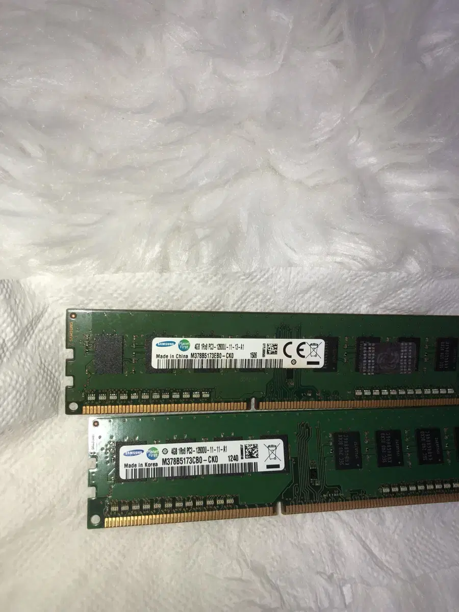 DDR3 12800U 4기가 두개 (RAM)