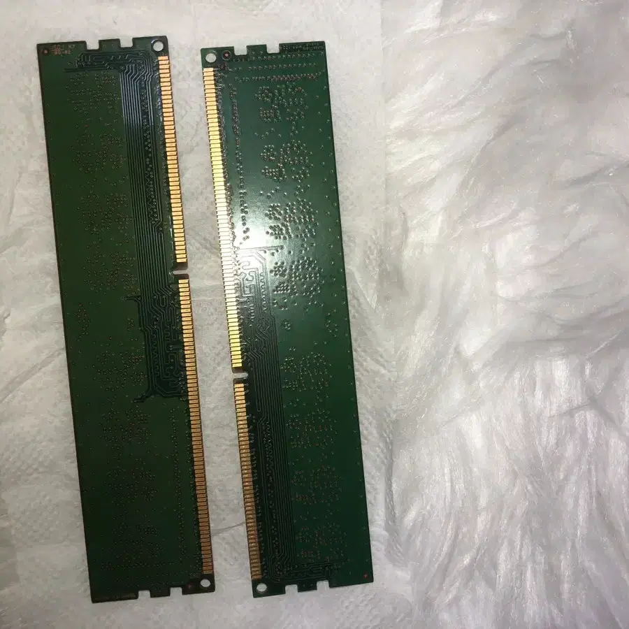 DDR3 12800U 4기가 두개 (RAM)