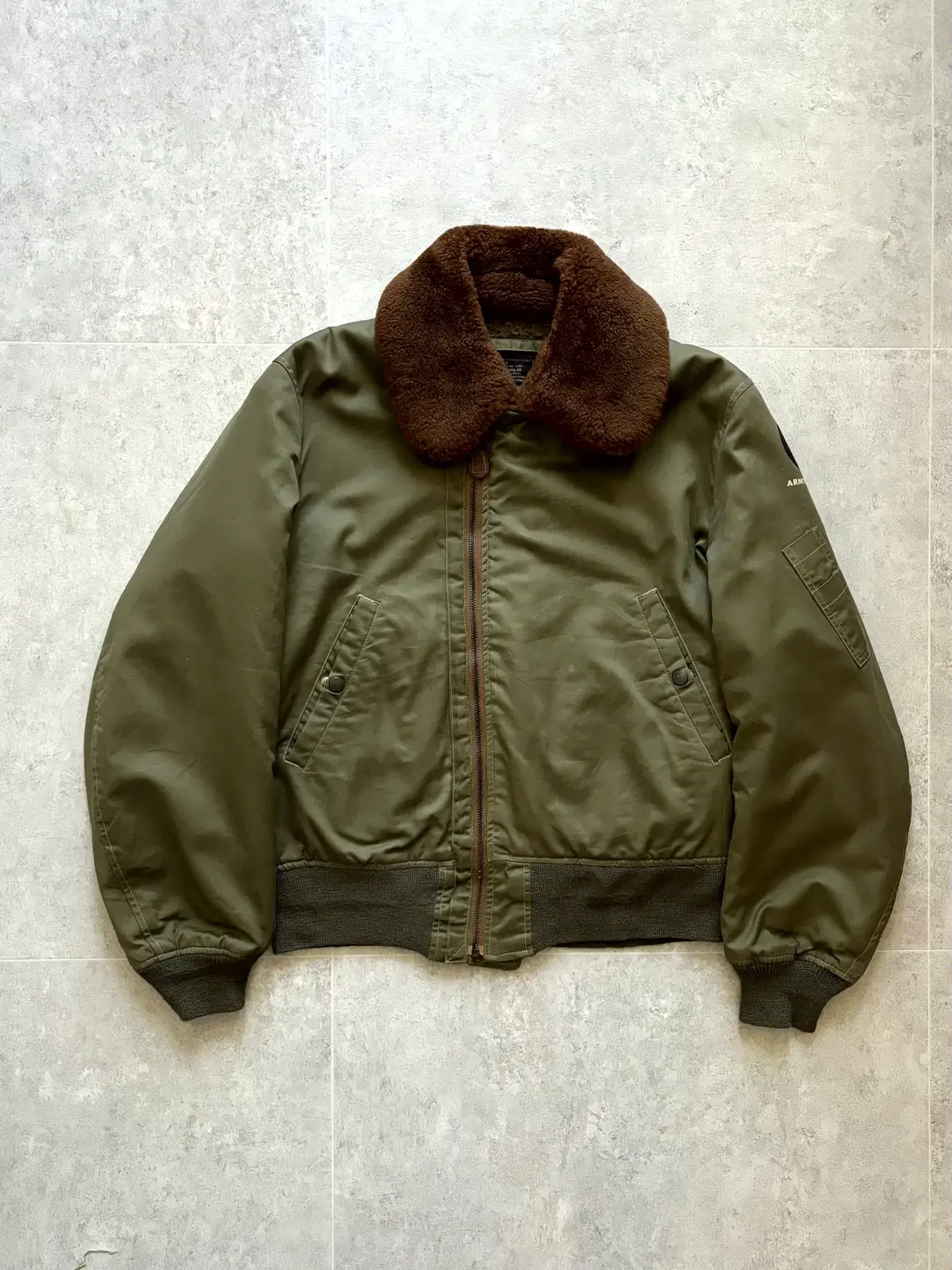 BuzzRickson B-15 Flight Jacket 38R (100-103)