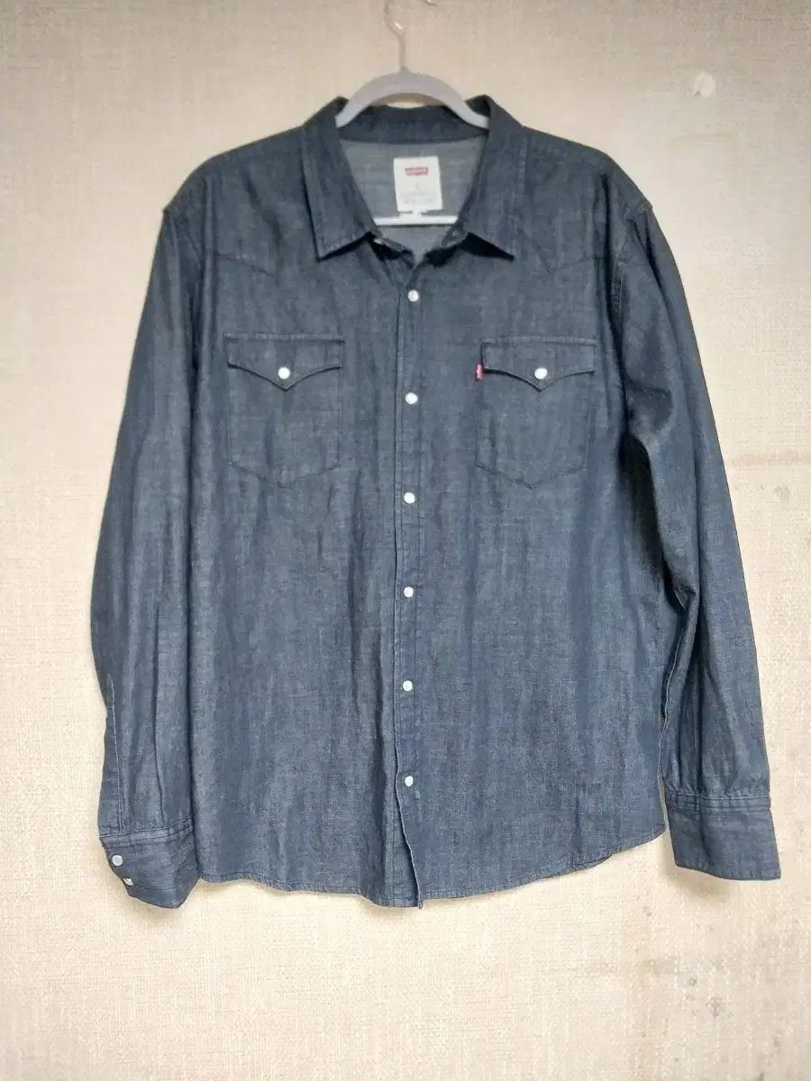 Levi's) Jeans/Denim ShirtSouth 105/110