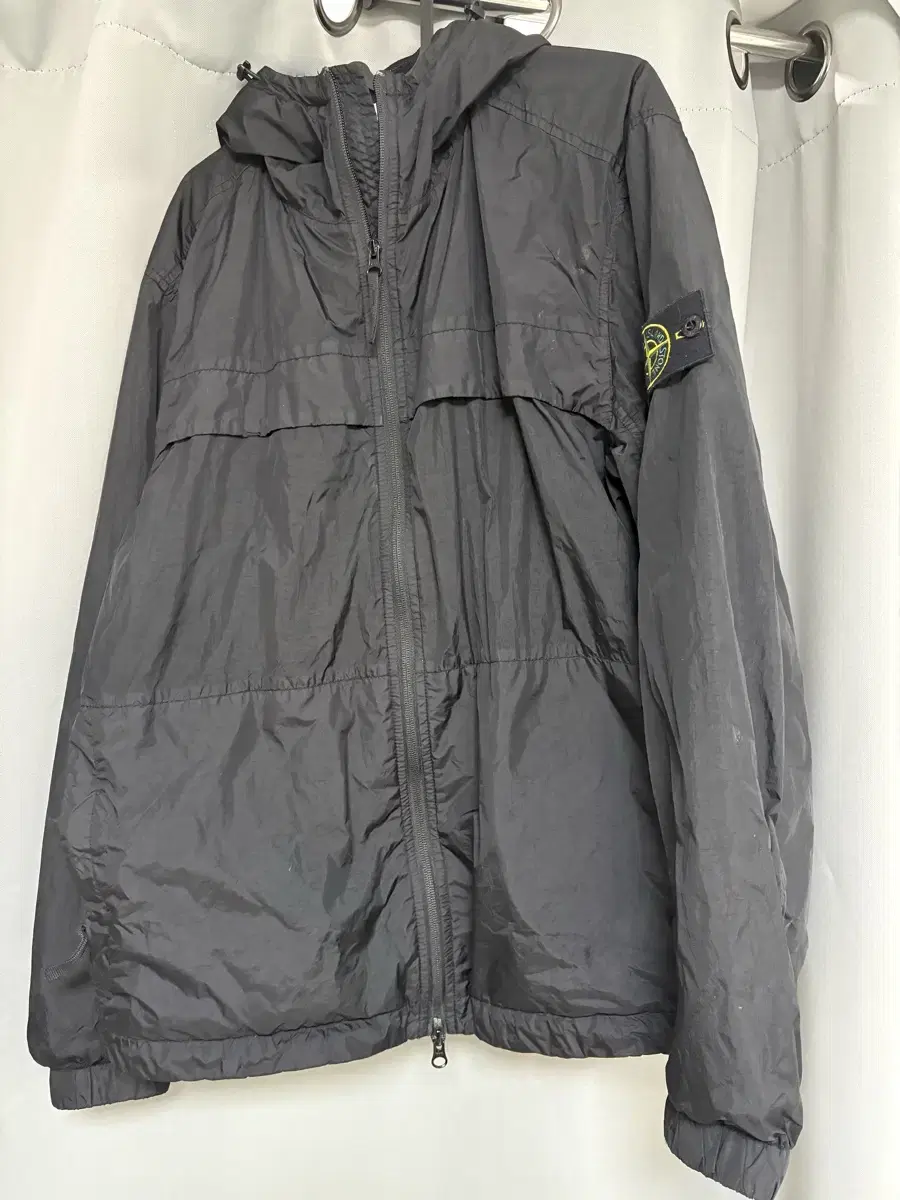 24SS Stone Island Patch Crinkleclap Windbreaker Black L