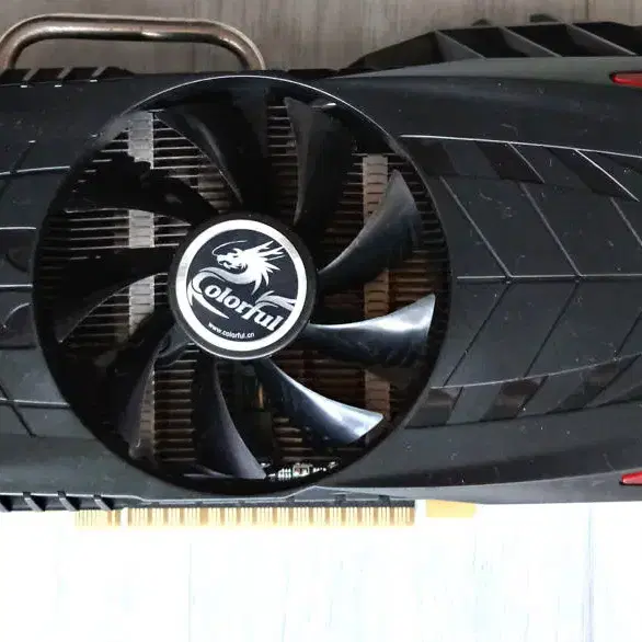 GTX550Ti 1GB Colorful그래픽카드(보조전원:6핀)