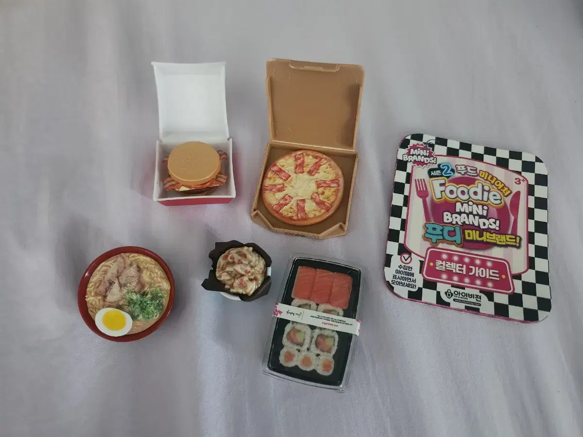 Mini Brand Foodie Season 2 Food Food Gacha Miniatures (Bulk)New