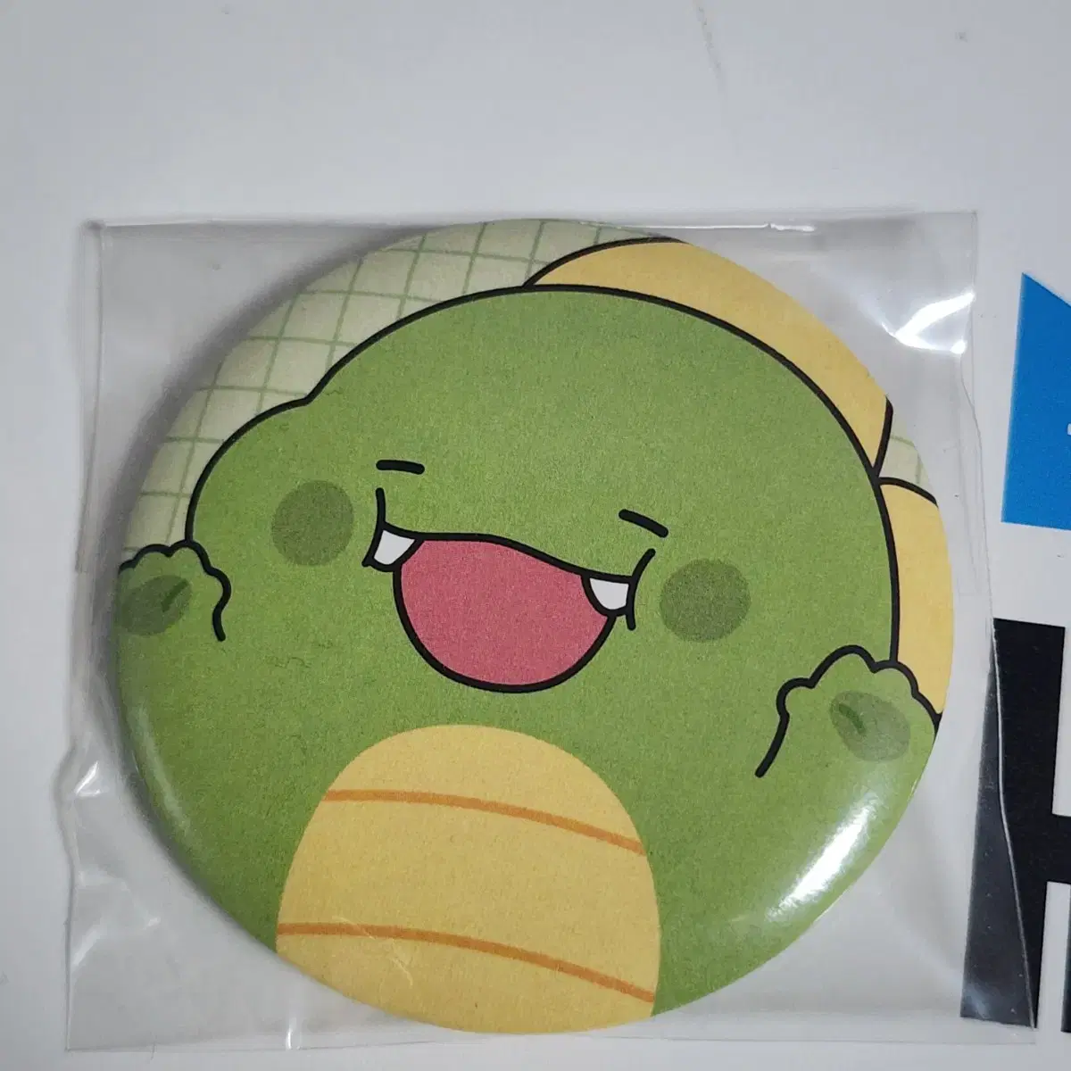 Sleepground pop up sells dinosaur can badges