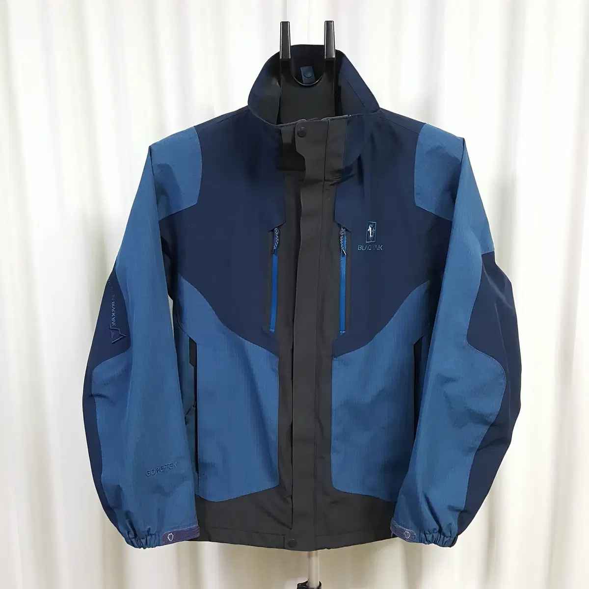 Blackyak Gore-Tex Outdoor Windbreaker 95 Oil Field