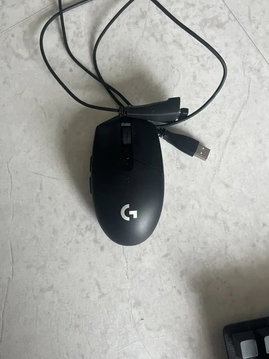 로지텍 g304 무선 마우스 팝니다