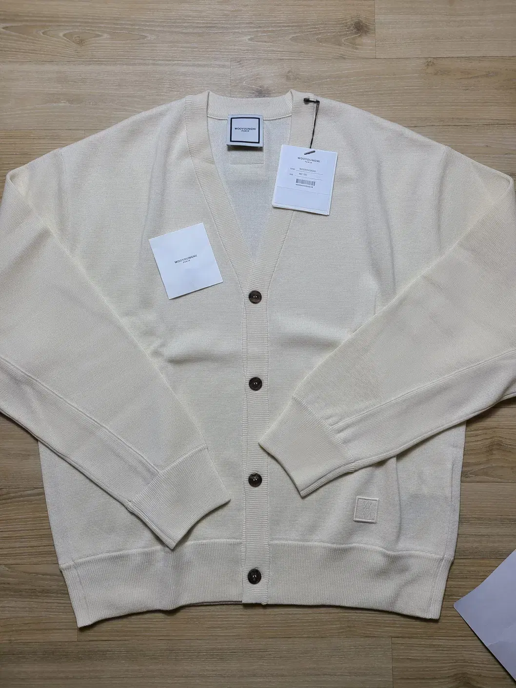 [Genuine/New] [48] [Video] Wooyoung Mi Ivory Cardigan