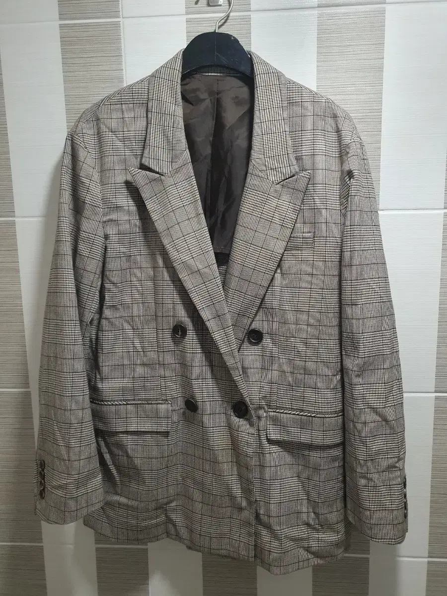 Spao Genuine 100 size check one button jacket! New!