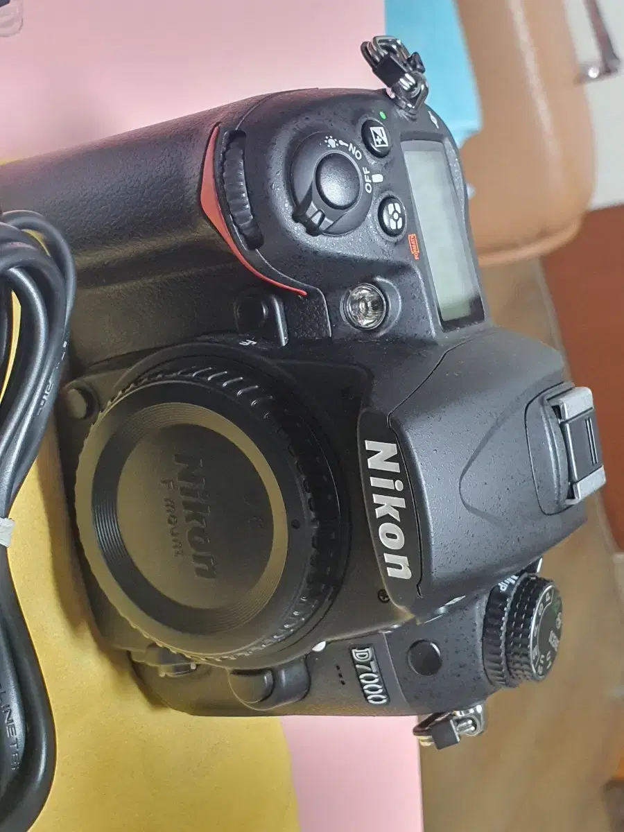 니콘 D7000