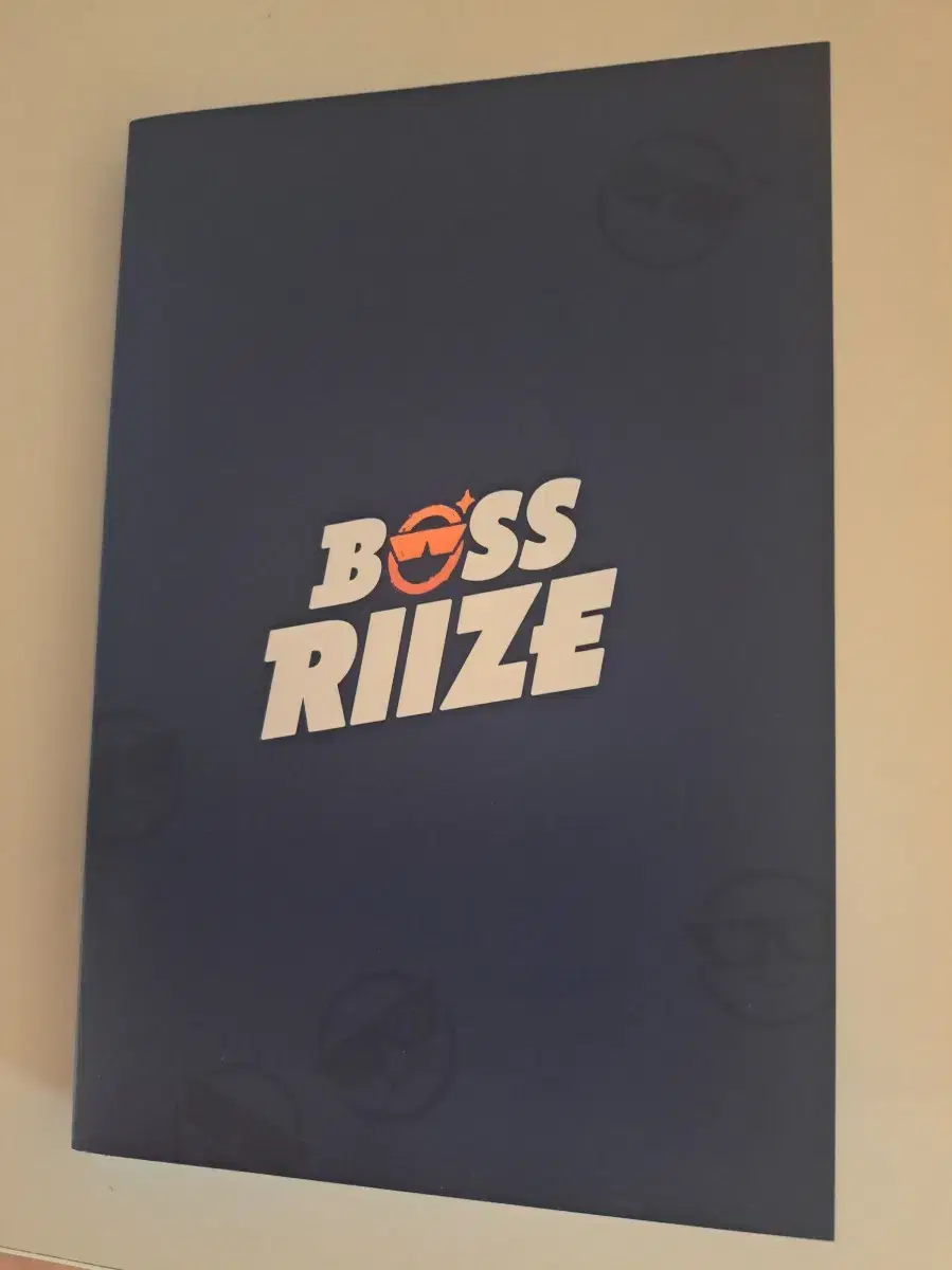 Bossrise postcard photobook