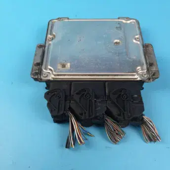 르노 삼성 QM3 ECU 모듈 237104376R 자동차중고부품