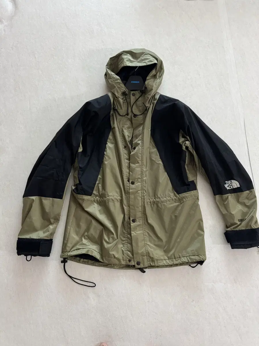 90s The North Face Gore-Tex Windbreaker Olive