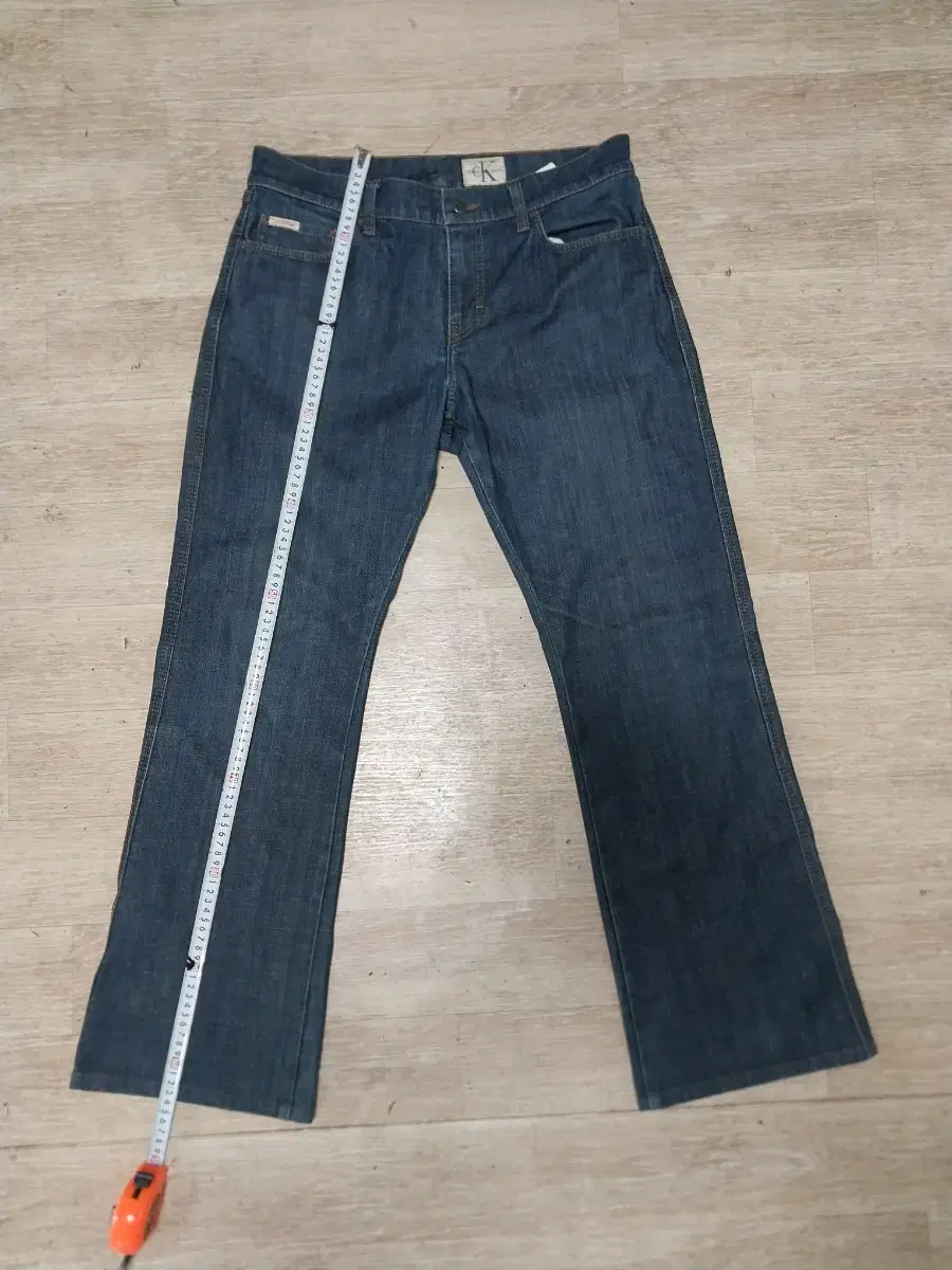 CK) Jeans 32